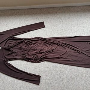 Elegant Brown Long Sleeve Dress